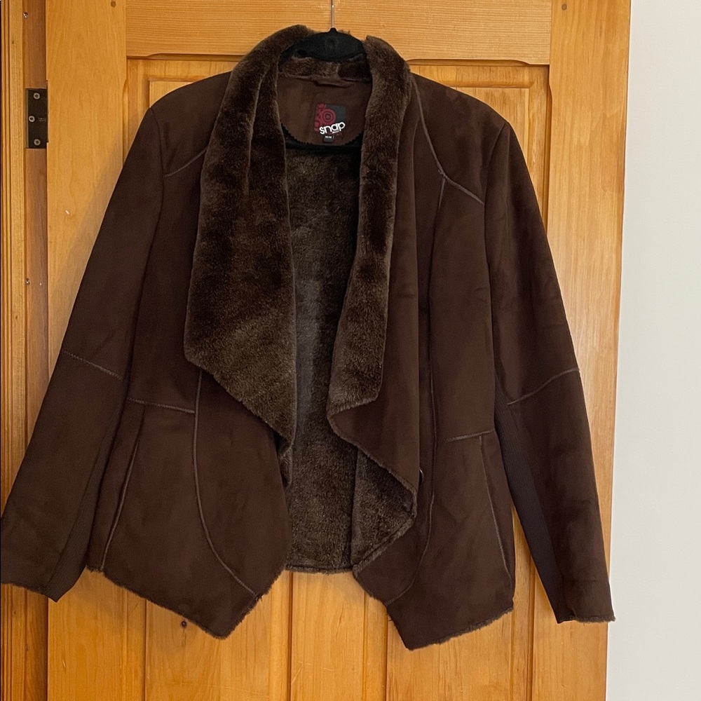 M Beautyful Brown Faux Fur Coat LiKE NEW